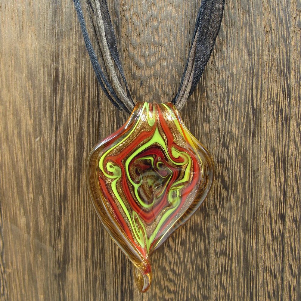 19" Unique Glass Pendant Necklace Vintage Costume - Picture 1 of 4